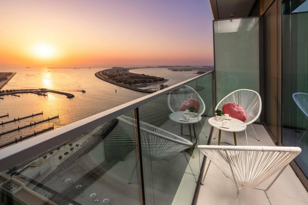 Prime Retreats - Beach Vista Emaar Apartment Dubai Exterior photo